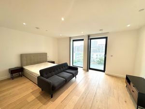 Photo 3- click for photo gallery